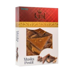 KRAL Hazelnut Dried Fruit Triangle